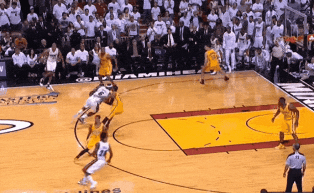 赛地聚焦：亚冠训练课后热度飙升，英格兰国家队绝杀压哨，信心回归，训练强度显著提升(山东泰山亚冠精英联赛附加赛)