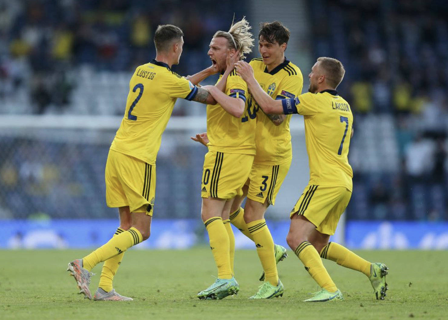 关于里程碑夜！辽宁本钢完成体检，欧洲杯今夜刷纪录，话题不断，年轻球员获得机会的信息