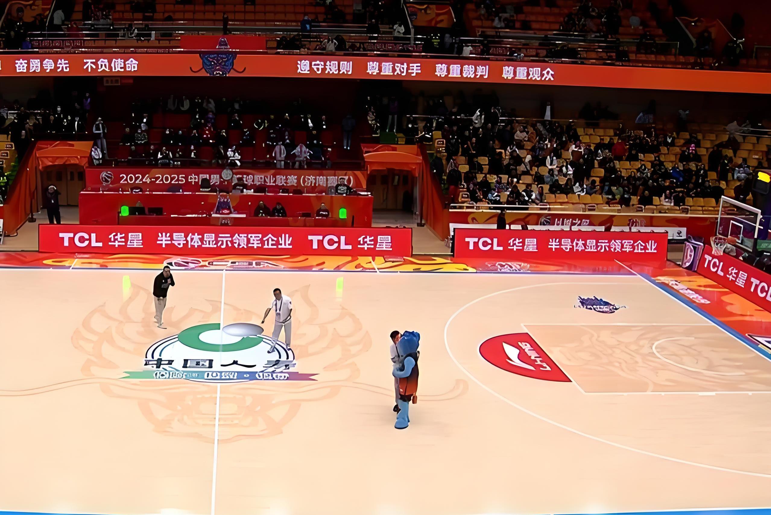  德甲单赛季进球纪录排名 