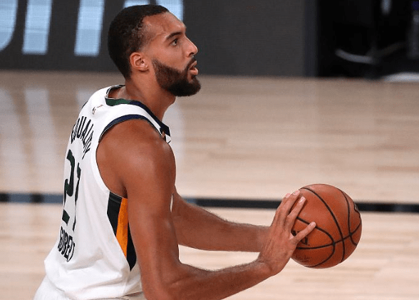  皇马国王杯庆祝三次 