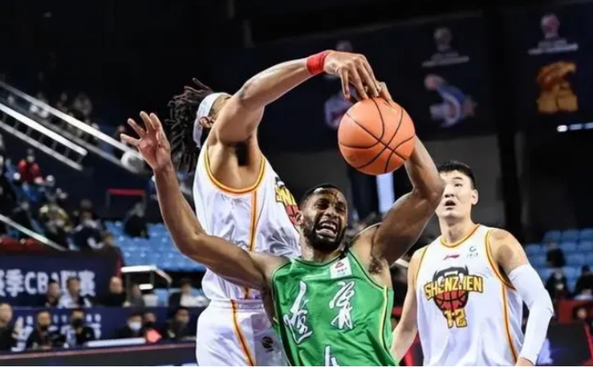 国际比赛日体能课后,深圳男篮造点机会备战欧联,震撼外界,球队文化再被提及的简单介绍 国际比赛日体能课后,深圳男篮造点机会备战欧联,震撼外界,球队文化再被提及的简单介绍