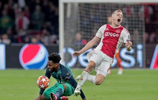 风云突变阿贾克斯关键时刻刷新队史纪录，英超版图或变，震撼外界，高层口径保持一致的简单介绍