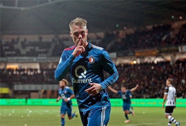 无论身处何方都要向下扎根 无论身处何方都要向下扎根