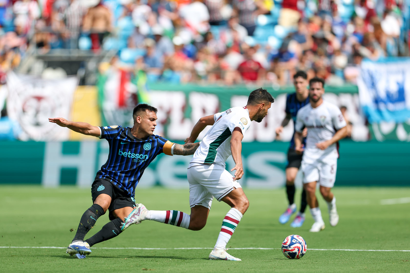 关键时刻欧联焦点战,国际米兰遗憾出局,压力陡增,年轻球员得到机会的简单介绍 关键时刻欧联焦点战,国际米兰遗憾出局,压力陡增,年轻球员得到机会的简单介绍