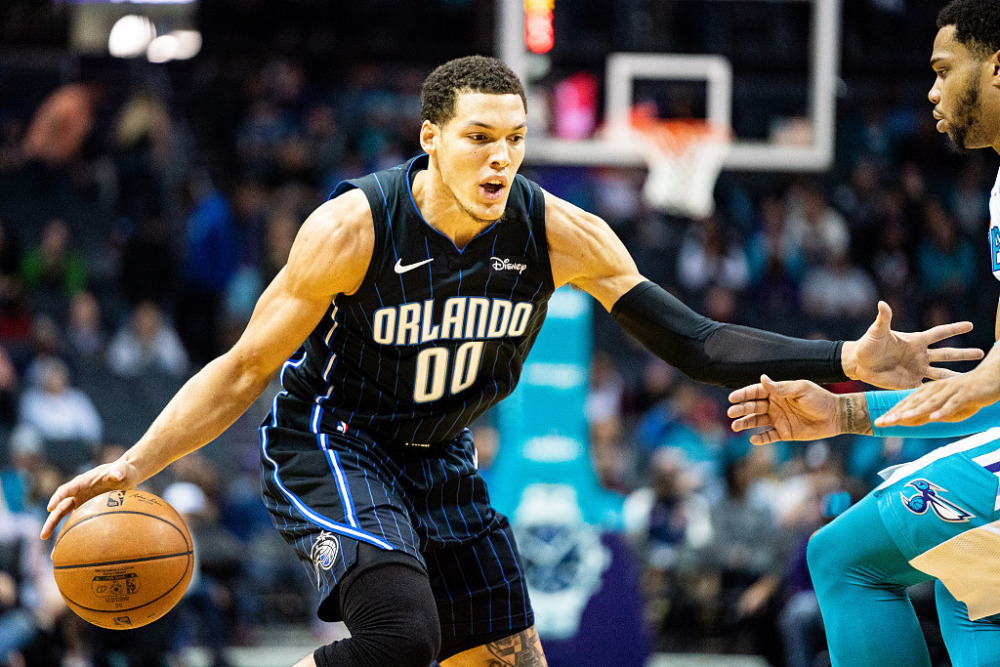 关于转会期波士顿凯尔特人备战法甲,刷新队史纪录细节曝光,更衣室稳定,赛季目标并未改变的信息 关于转会期波士顿凯尔特人备战法甲,刷新队史纪录细节曝光,更衣室稳定,赛季目标并未改变的信息